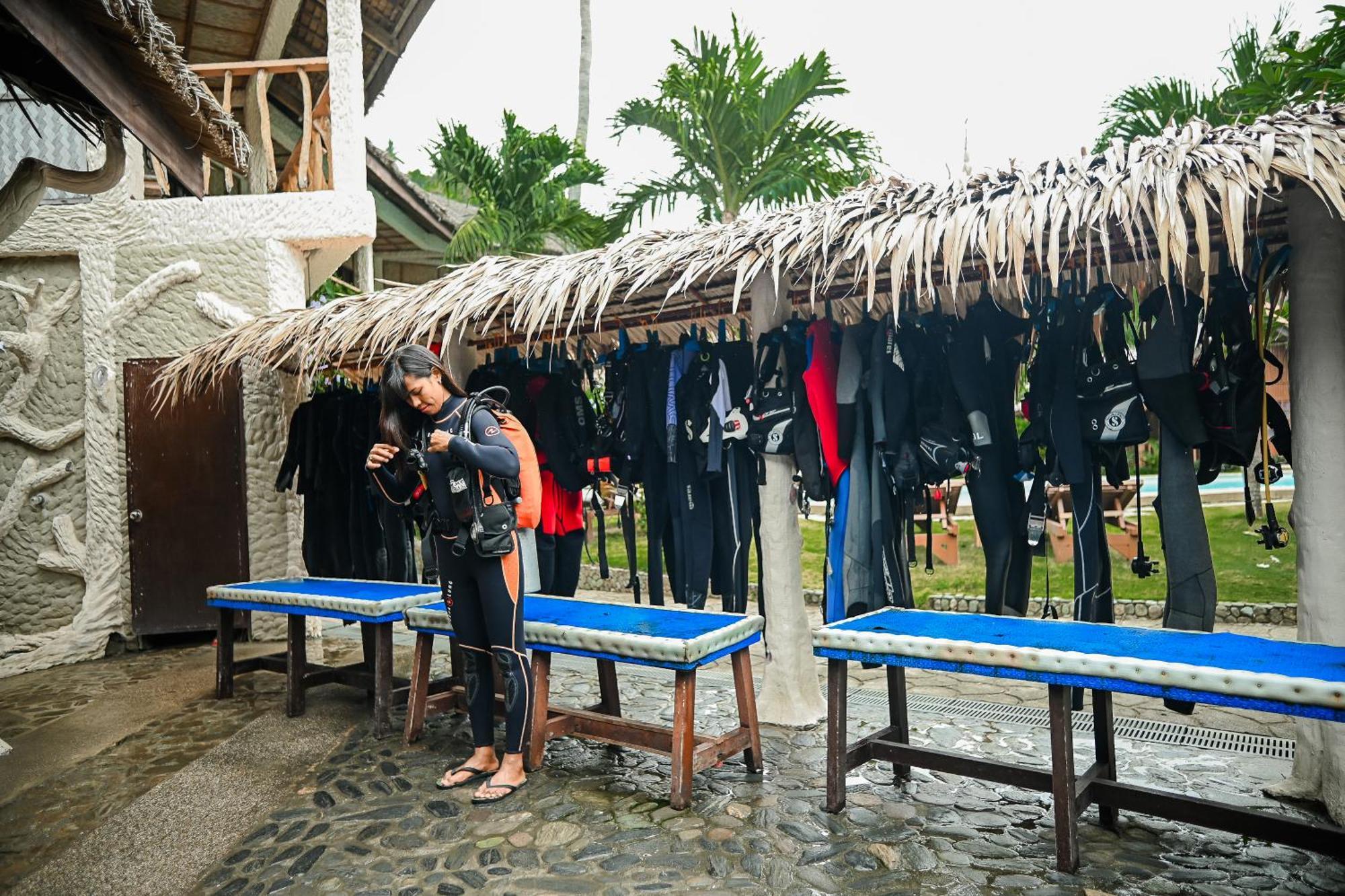 Garden Of Eden Dive Resort Пуерто Галера Екстериор снимка