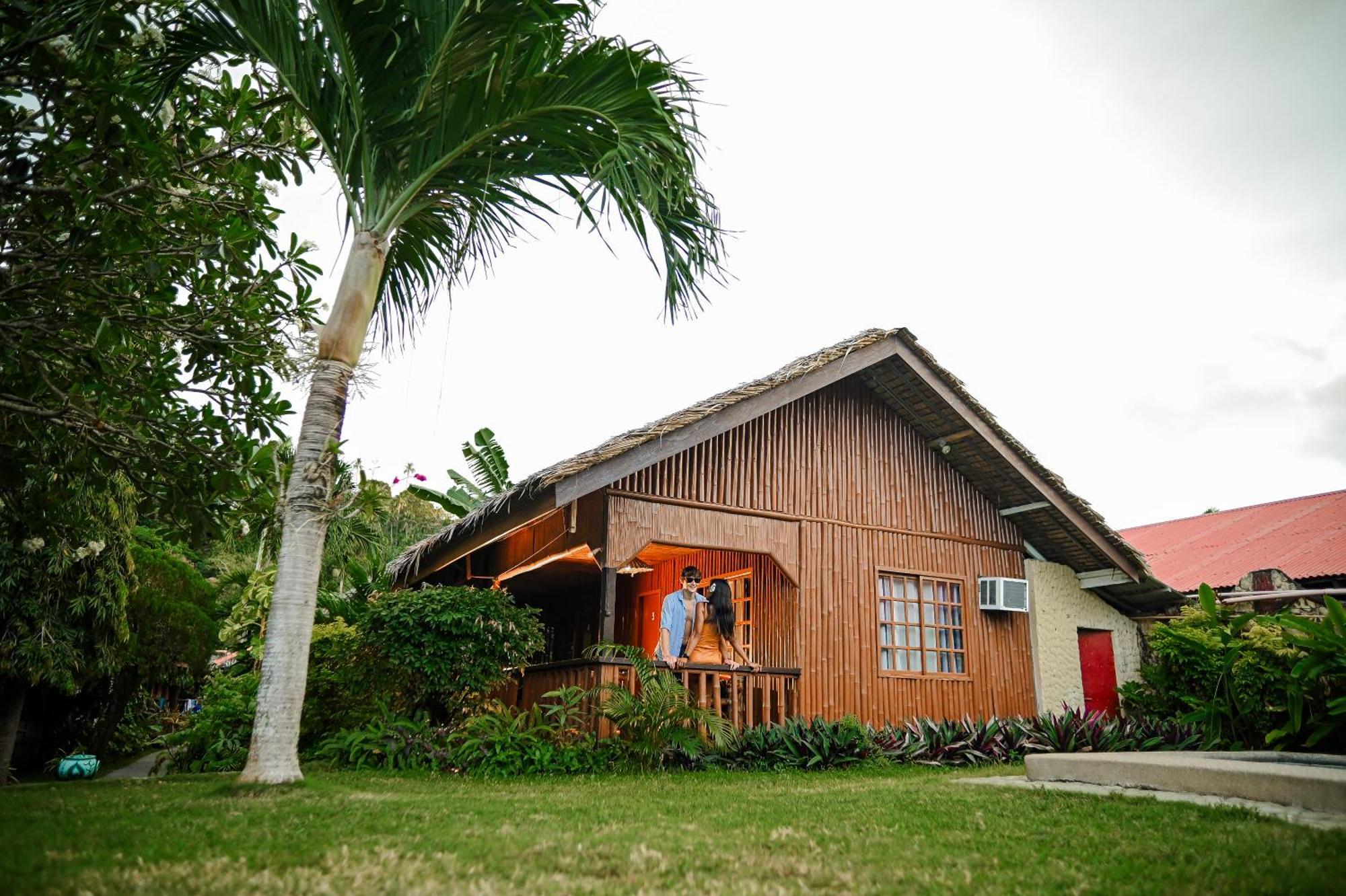 Garden Of Eden Dive Resort Пуерто Галера Екстериор снимка